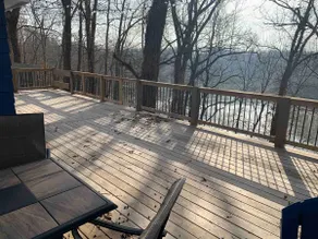 Cozy Little Lake Front Cabin W( boat slip) - Image 2