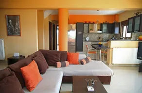 George’s Home - Image 3