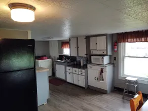 The Lodge - Image 4