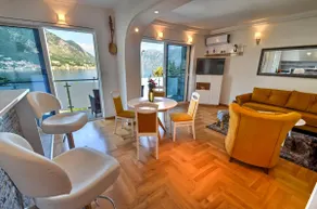 Seaview luxury flat in Kotor with 2 terraces - Image 4