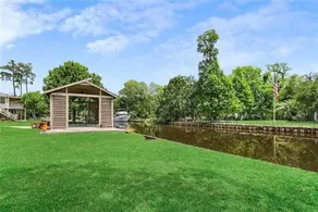 Bayou Bonfouca Waterfront Getaway - Image 4