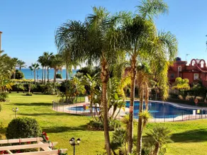 Boho Chic-Beachfront-Pool All Year-Free Bikes - Image 2