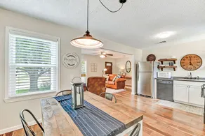 Pecan Hill House - Image 2