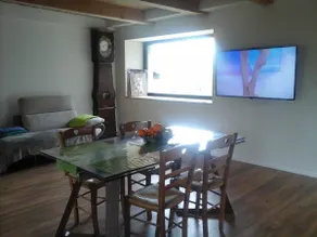 renovated country house - Image 2