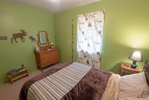 Z's Place, a Cozy Cabin Wilderness Retreat - Image 5