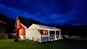 Cottage by the Fjord, near Trolltunger&Flåm - Image 2