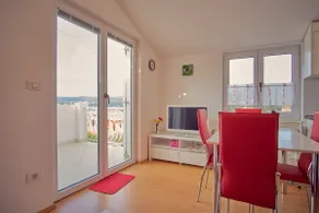 Mira Apartments (B) - Image 2
