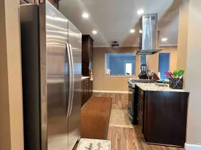Roomy 6BR for Group Trips Near COTA & ATX Hotspots - Image 3