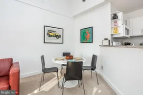 Private Suite. Stunning and Spacious - Image 3