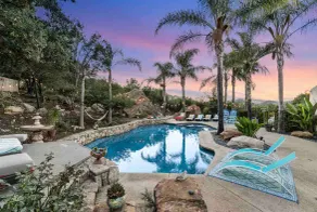Music Loft @ Malibu Retreat: Pool, Sauna, Jacuzzi - Image 2