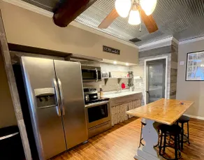 Station House - Image 4