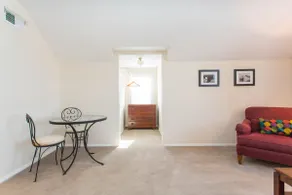 Adorable 1BR apartment near Northwestern - Image 5