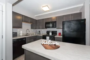 Cozy 2BR Retreat Steps from Dayton Mall l Parking - Image 3