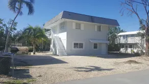 Waterfront Ocean Side House with Dock & Boat Ramp - Image 5