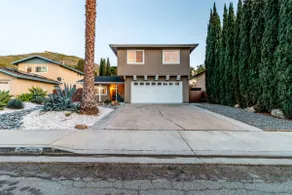 Newly Remodeled Home 4 Lrg Family/Friend Gathering - Image 5