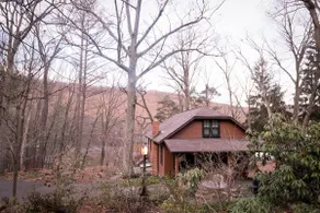 Lily Lake Guest House - Image 3
