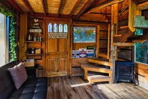 Storybook Tree House- 2 Mins to Local Breweries! - Image 4