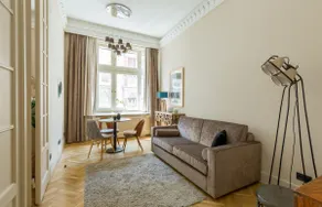 Danube Dream Home In The Absolute Center - Image 2