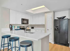 Eat. Swim. Play. Beautiful Palms Unit + View! - Image 5
