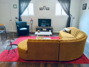 Hudson House - Image 4
