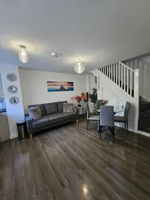 Luxury Maisonette Stevenage - Image 4