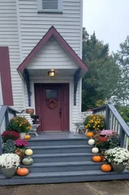 A Unique Church House Experience with Lake Access! - Image 3