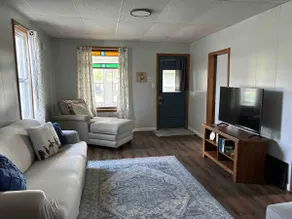 Virginia's PlaceCozy 2 Bedroom Home / Pets Welcome - Image 4