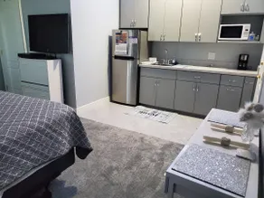 New Modern Suite Getaway! - Image 2