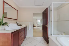 Wild Olive Executive Suite - Image 2