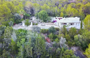 LOOK NO FURTHER! Gorgeous old finca with sea view! - Image 2