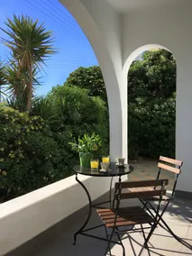 Sea Front Apartment - Image 4