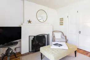 Charming Manzanita Blue Cottage - Image 5