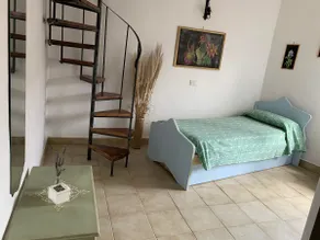 Juliet House - Image 3