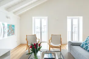 Unique Cascais Penthouse with Beach View - Image 2