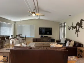 Spacious Dragon Lake Villa w/Wifi near West Ramp - Image 4