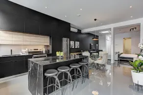 The Yang | Fully-equipped apartment with terrace - Image 2