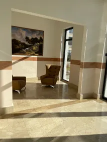 Diamond Residenc- Luxury aparment - Image 5