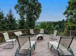 Charming, view, large deck, private/walk downtown - Image 4