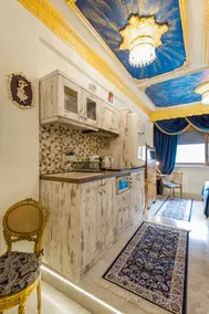 Arvanitidis Suites Vintage central luxury suite - Image 5