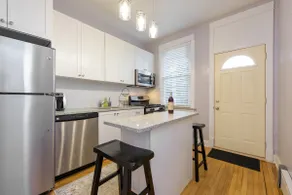7 BR Greystone: 2 Kitchens, Sleeps 16 - Image 5