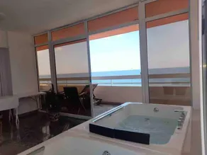 C&A ocean-view Internet free - Image 4