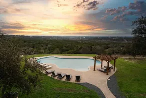 Amazing VIEW•Pickleball•Pool•Spa•Goats & Fire pit! - Image 2