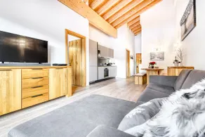 Arlberg Chalets Apartment Enzian - Image 2