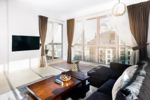 Premium Apt - Full Burj Khalifa & Fountain View! - Image 2