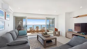 Manta Rays Pad. Absolute beachfront luxury living. - Image 4