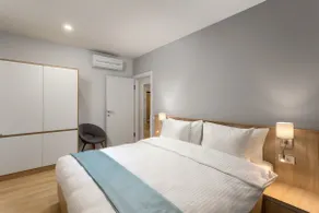 Athina Suites Hotel - Image 3