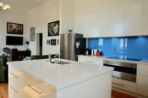 OZONE TOWER -Magnificient Ocean Views, Spectacular Penthouse dans un emplacement central - Image 4