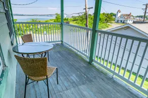 Steps from Short Beach - Nahant - 3 Bedroom - Image 5