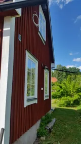 Guest house by the river. - Image 3