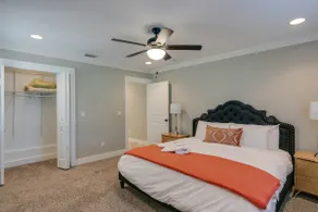 Heated Pool 4bd/2ba Sleep 12 in Beds Near FIT/Golf - Image 3